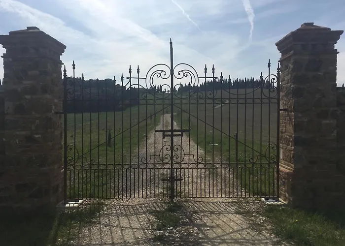 Cordella In Valdorcia Truffle&Olive Oil Resort